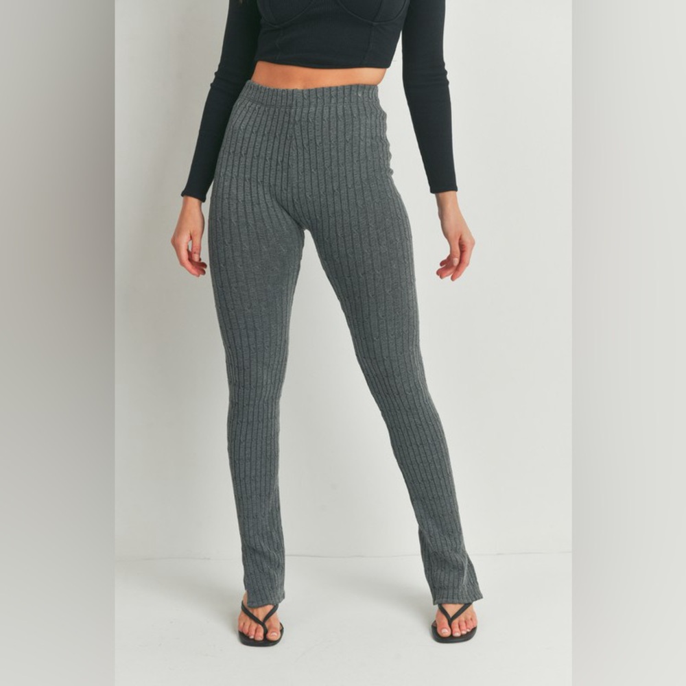 428B-GRAY. Knit Slit Hem Leggings